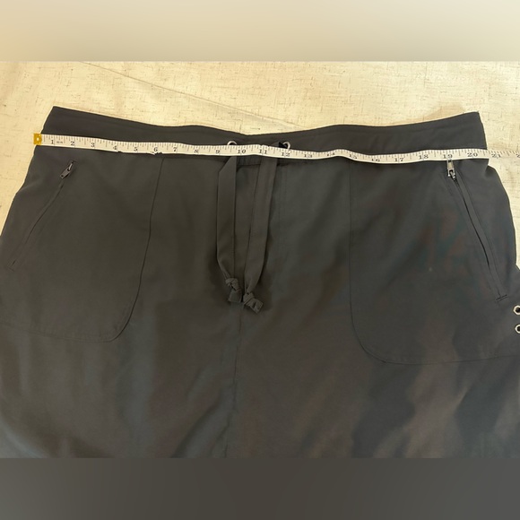 💜Free Country Black Drawstring Active Skort - Picture 7 of 10